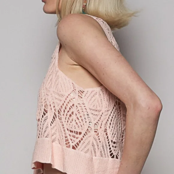 Bohemian POL Embroidered Crop Tank Top NWT - Picture 3 of 4